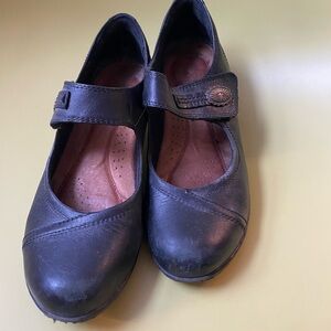 Black Mary Jane Shoes